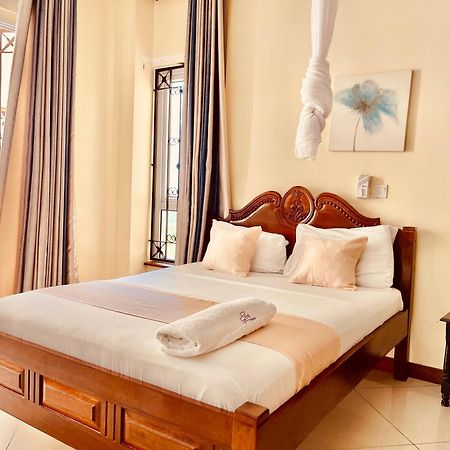 Bed and Breakfast Elna'S Nyali - Work & Unwind - Pool, Sea Views, Ac & Fast Wi-Fi Mombasa Exteriér fotografie