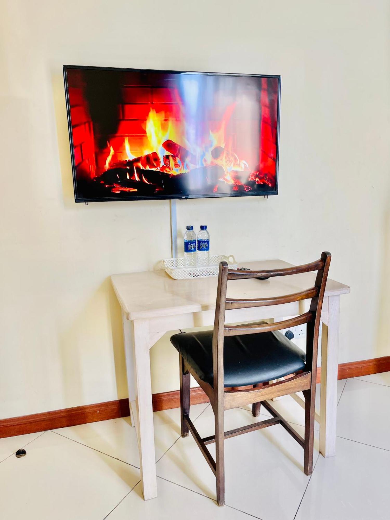 Bed and Breakfast Elna'S Nyali - Work & Unwind - Pool, Sea Views, Ac & Fast Wi-Fi Mombasa Exteriér fotografie